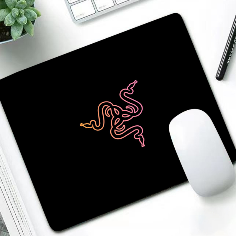 Gaming Console Portable Pc - Роскошный коврик для мыши Razer, аниме,